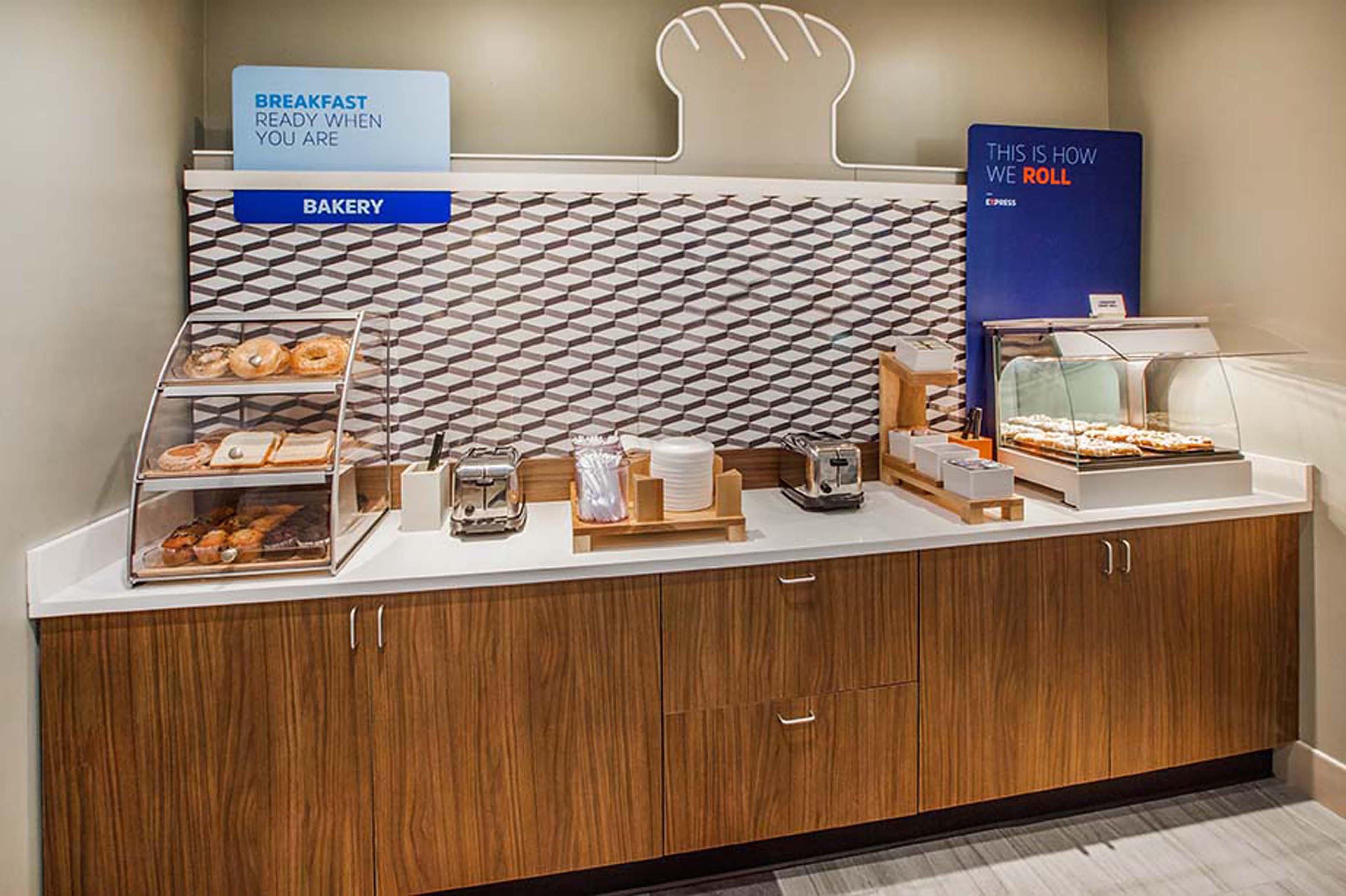 Holiday Inn Express And Suites Stroudsburg-Poconos By Ihg Ngoại thất bức ảnh