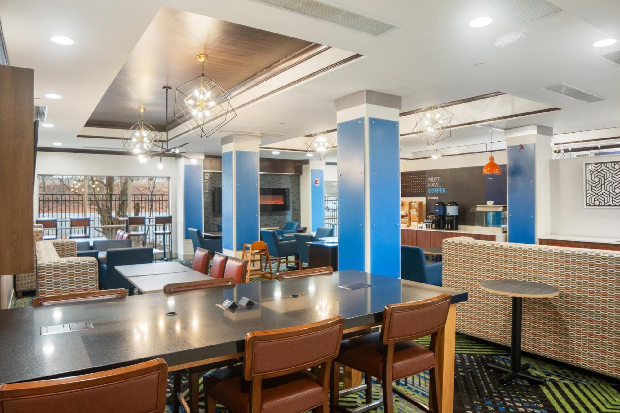 Holiday Inn Express And Suites Stroudsburg-Poconos By Ihg Ngoại thất bức ảnh